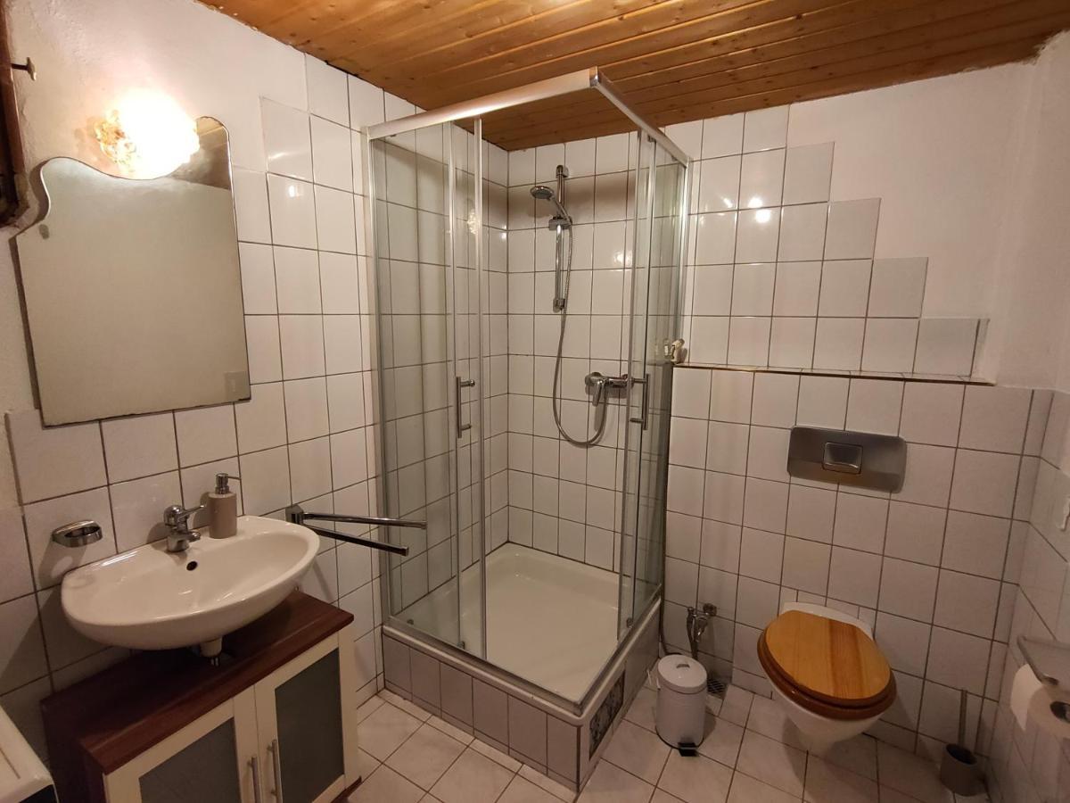 Gemuetliche Ferienwohnung Mit Kamin Und Garten Garmisch-Partenkirchen Extérieur photo